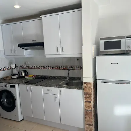 Oasis Royal Apartment *